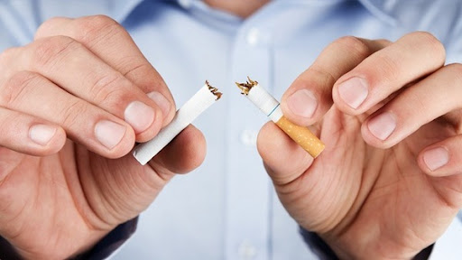 Міжнародний день відмови від куріння – у курців на 50% вищий ризик померти від COVID-19.